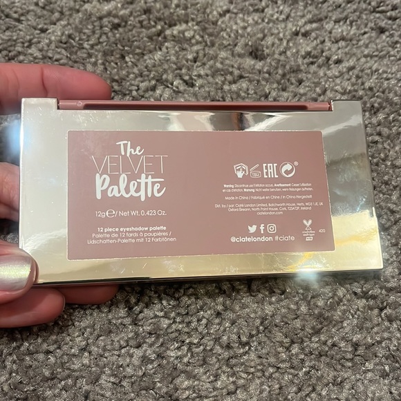 The Velvet Pallet - Picture 4 of 4